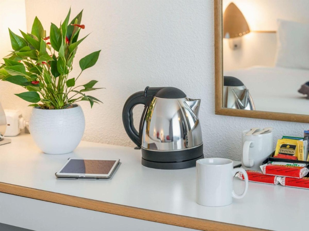 Room image 4