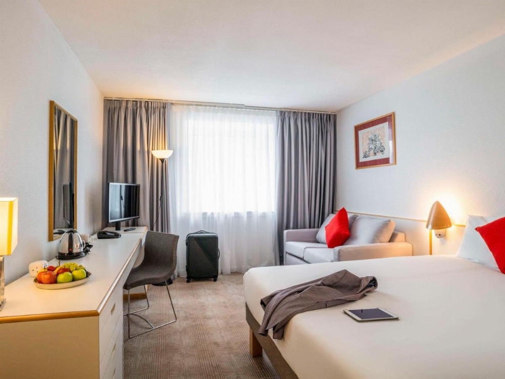 Room image 2